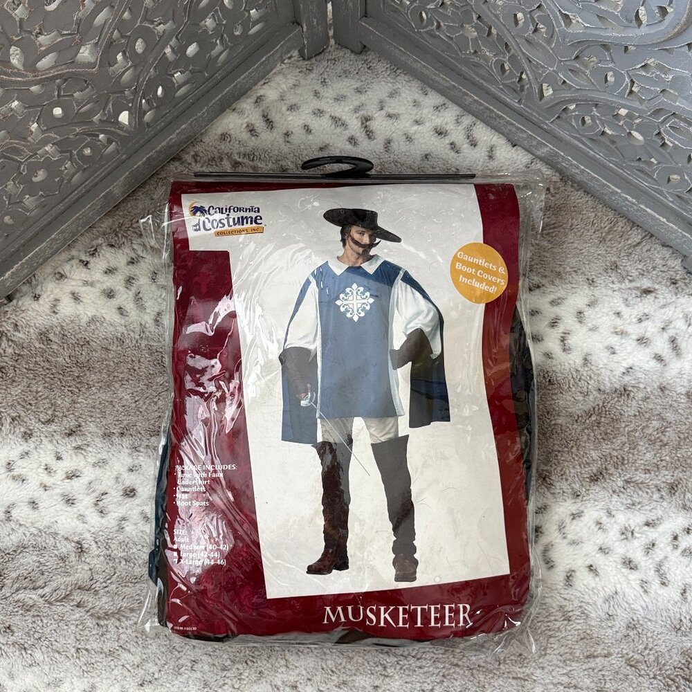 NWT! Men's California Costumes Musketeer XLarge swashbuckler swordsman Halloween
